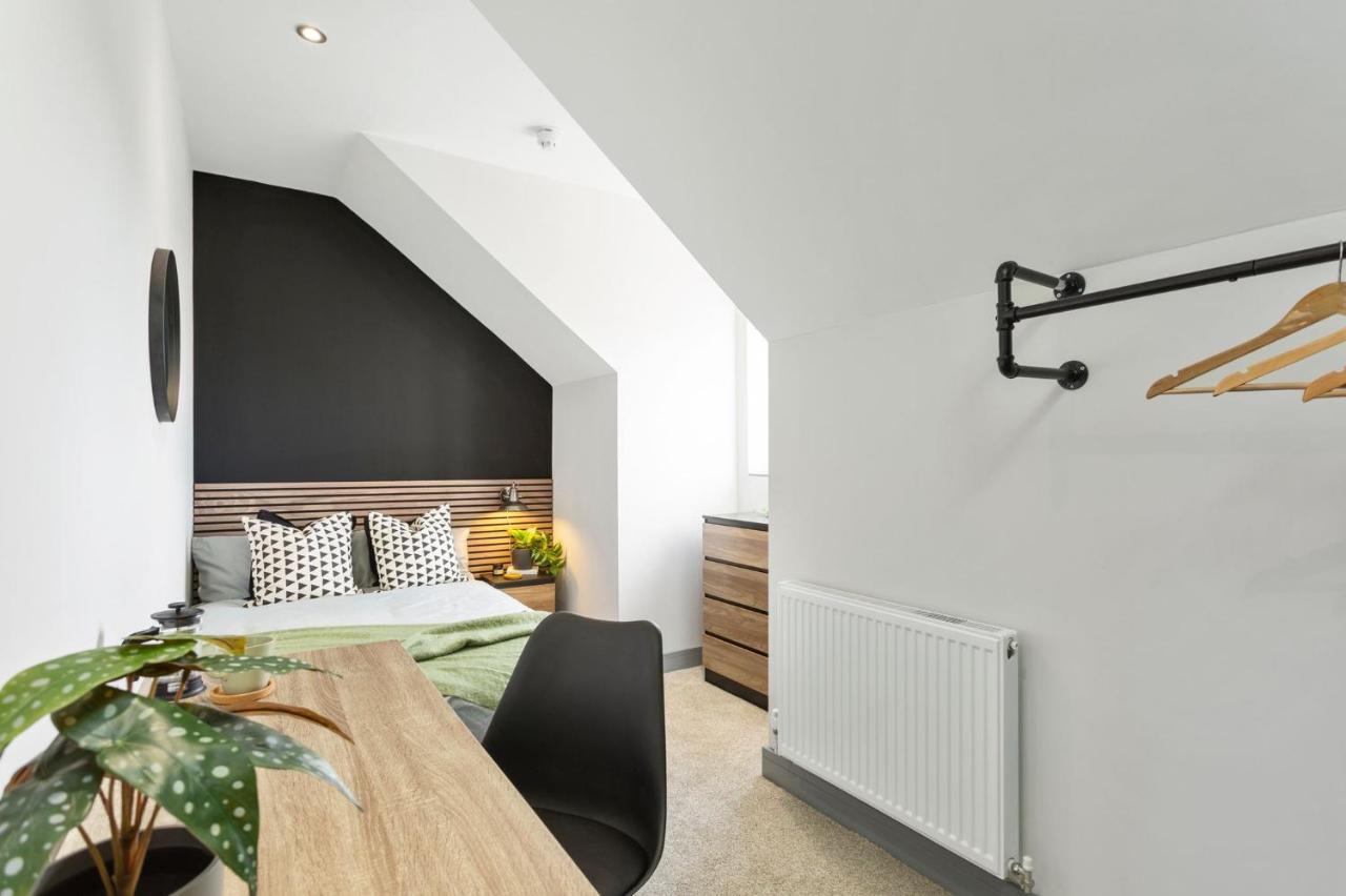 ビーストン✰Onpoint -Modern & Fresh Studio Apt Close To Centre - Convenient!✰アパートメント エクステリア 写真