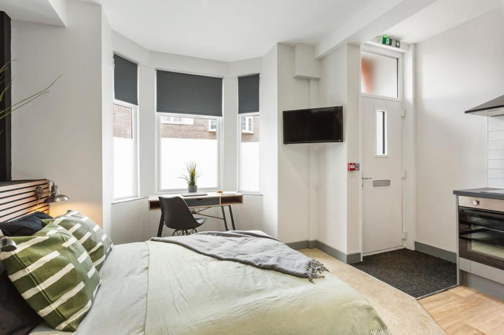 ビーストン✰Onpoint -Modern & Fresh Studio Apt Close To Centre - Convenient!✰アパートメント エクステリア 写真